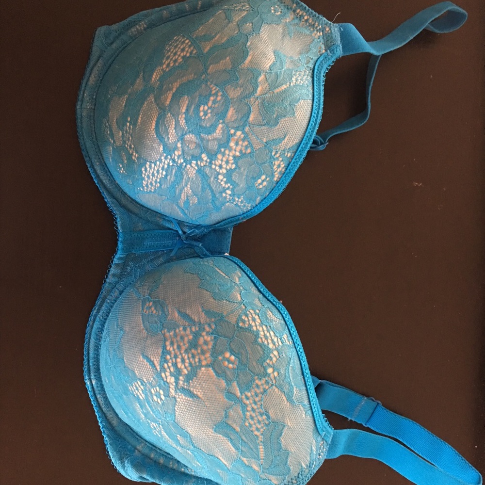 Wacoal Turquoise Blue Lace Bra